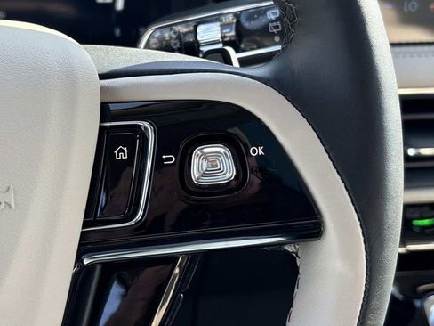 New 2026 Lincoln Corsair Reserve image 27