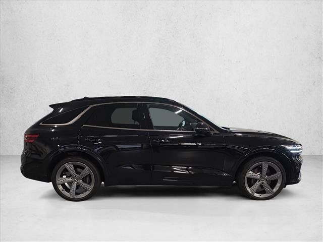Used 2024 Genesis GV70 2.5T w/ Sport Prestige Package AWD/4WD image 4