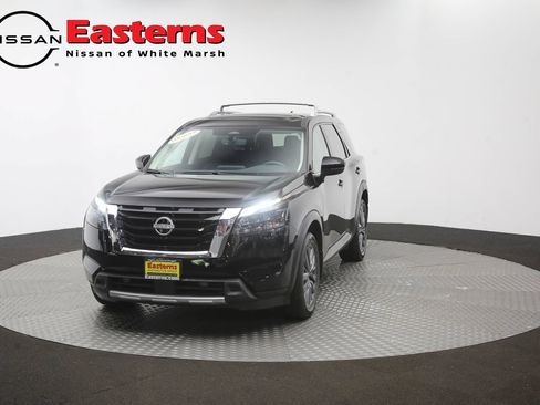 Used 2025 Nissan Pathfinder SL w/ SL Premium Package AWD/4WD image 56