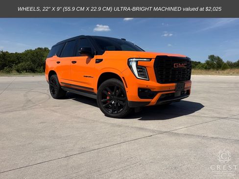 Used 2025 GMC Yukon Denali w/ Sun & Power Step Package AWD/4WD image 2