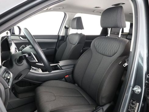 Used 2022 Hyundai Palisade SEL image 15