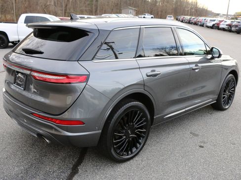 Used 2021 Lincoln Corsair Reserve w/ Equipment Group 201A image 8