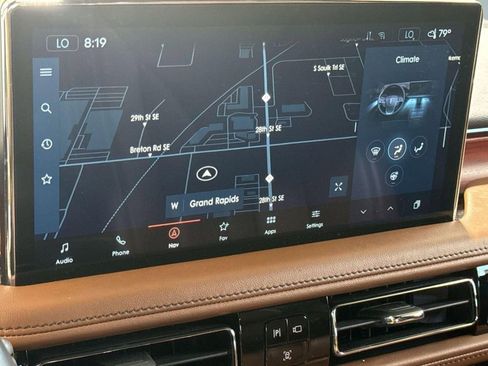 Certified 2023 Lincoln Nautilus Reserve AWD/4WD image 25