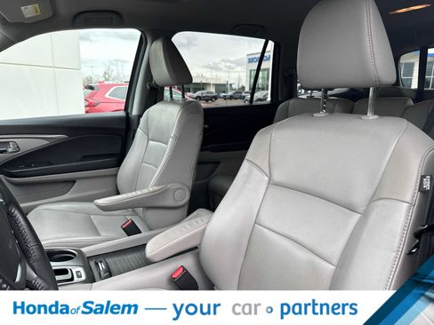 Used 2017 Honda Pilot EX-L image 11