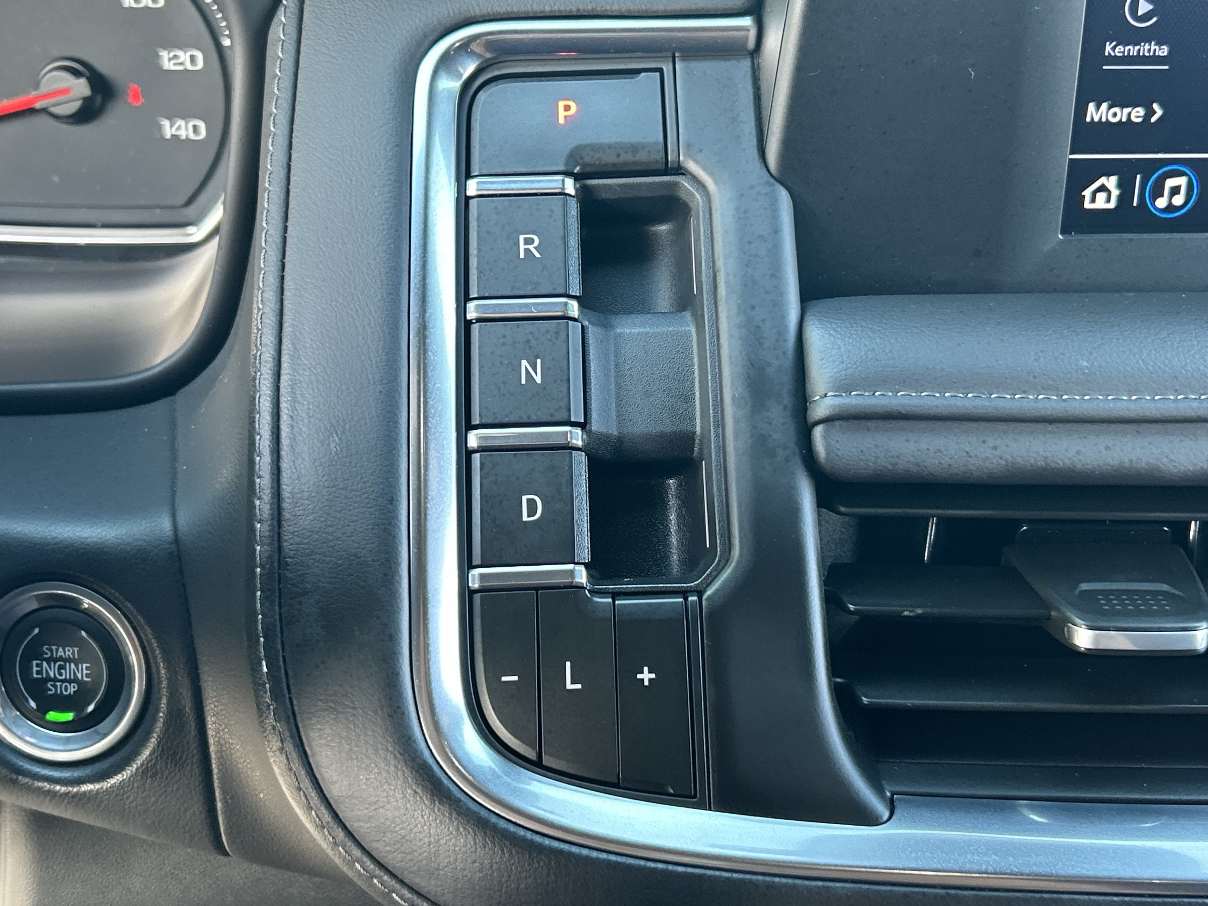 Used 2023 Chevrolet Tahoe LS AWD/4WD image 25