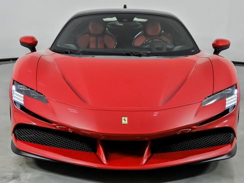 Used 2023 Ferrari SF90 Stradale AWD/4WD image 4