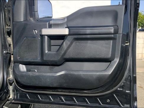 Used 2015 Ford F150 Lariat w/ Equipment Group 502A Luxury image 15