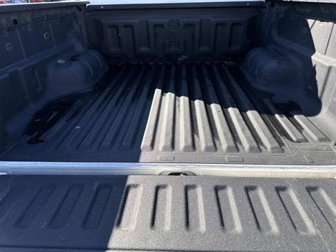 Used 2022 Ford Ranger XLT w/ Equipment Group 302A High image 9