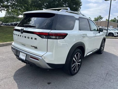 Certified 2024 Nissan Pathfinder Platinum AWD/4WD image 7