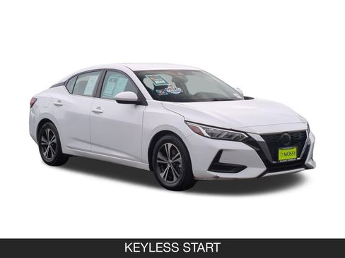 Used 2022 Nissan Sentra SV FWD image 2