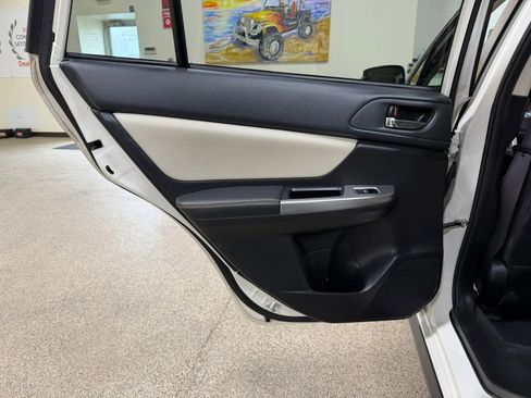 Used 2016 Subaru Crosstrek 2.0i Limited AWD/4WD image 16