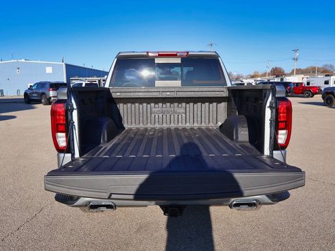 New 2026 GMC Sierra 1500 Elevation image 5