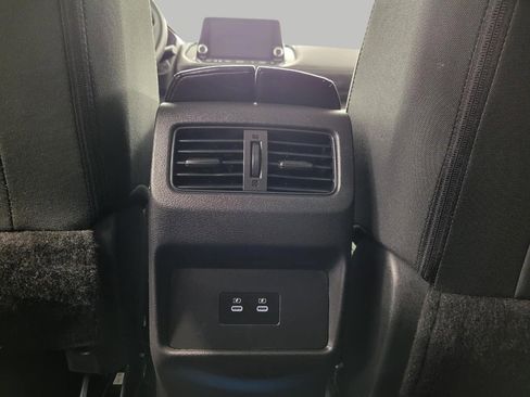 Used 2025 Nissan Rogue SV image 22