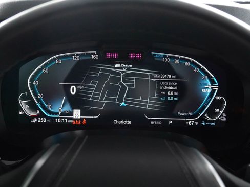 Certified 2023 BMW 530e w/ Premium Package RWD image 19