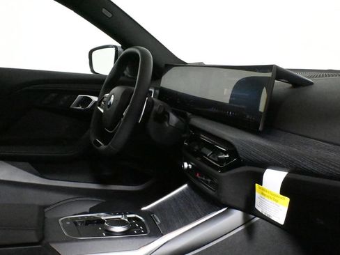 Used 2025 BMW 230i xDrive 230i xDrive w/ Convenience Package image 32