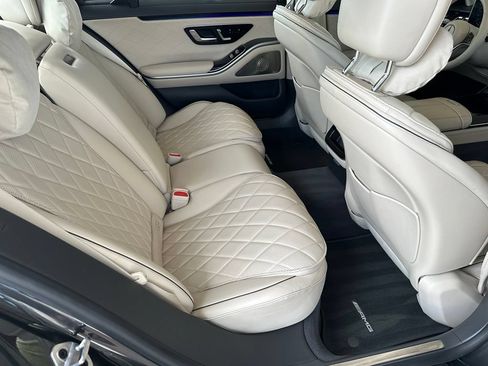 Used 2023 Mercedes-Benz S 580 4MATIC Sedan image 32