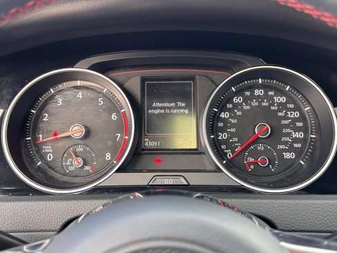 Used 2021 Volkswagen GTI SE FWD image 26