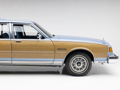 Used 1990 Buick Le Sabre Estate RWD image 20