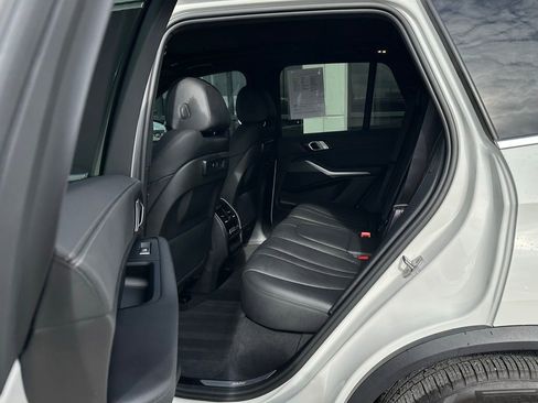 Used 2022 BMW X5 xDrive40i image 20