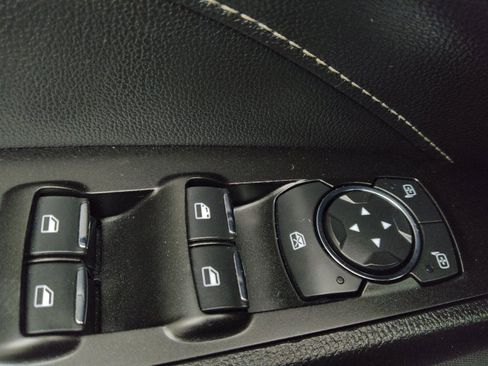 Used 2019 Ford Fusion Titanium FWD image 27