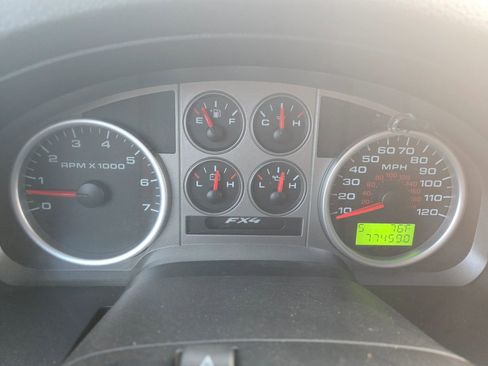Used 2006 Ford F150 XLT image 26