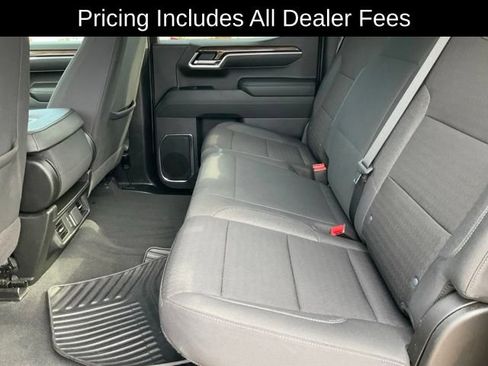 Used 2025 Chevrolet Silverado 1500 LT AWD/4WD image 16