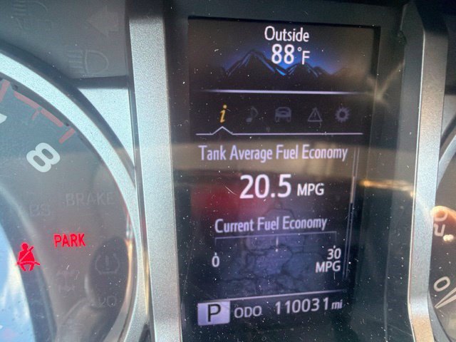 Used 2019 Toyota Tacoma SR5 RWD image 9