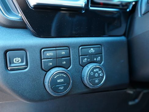New 2026 Chevrolet Silverado 1500 RST AWD/4WD image 34