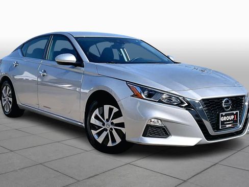 Used 2021 Nissan Altima 2.5 S image 3