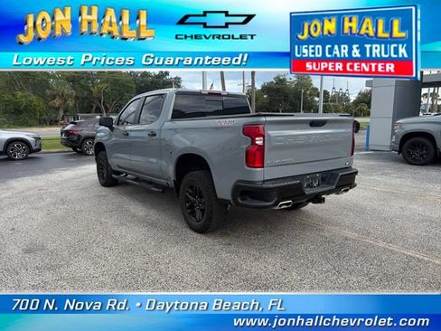 Used 2024 Chevrolet Silverado 1500 LT Trail Boss w/ Convenience Package II AWD/4WD image 7