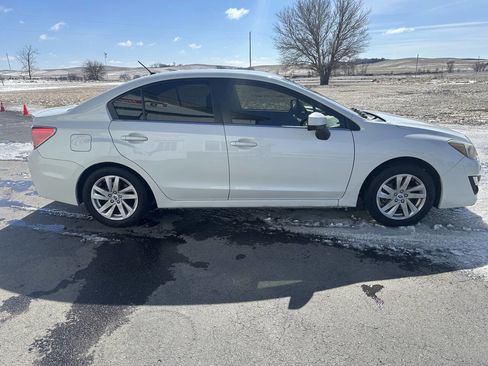 Used 2015 Subaru Impreza 2.0i Premium image 7