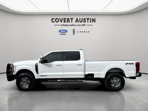 Used 2023 Ford F350 Lariat w/ FX4 Off-Road Package image 2