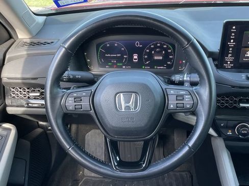 Used 2023 Honda Accord EX-L image 12