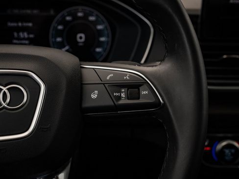 Used 2024 Audi Q5 e Premium image 30