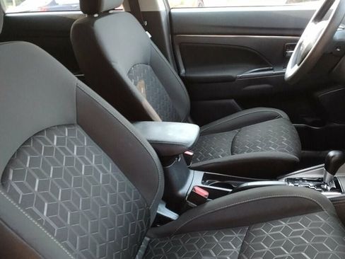 Used 2023 Mitsubishi Outlander Sport AWD image 10
