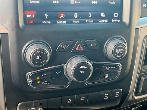 Used 2018 RAM 1500 Big Horn image 15