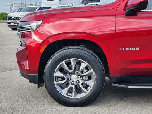 Used 2024 Chevrolet Tahoe LT RWD image 9