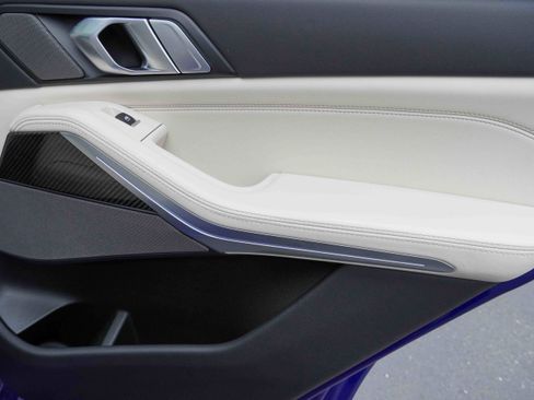 Certified 2024 BMW X5 M60i w/ Executive Package image 33