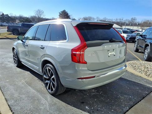Used 2024 Volvo XC90 B6 Plus image 23