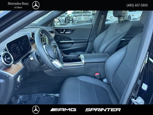 Certified 2025 Mercedes-Benz C 300 Sedan image 9