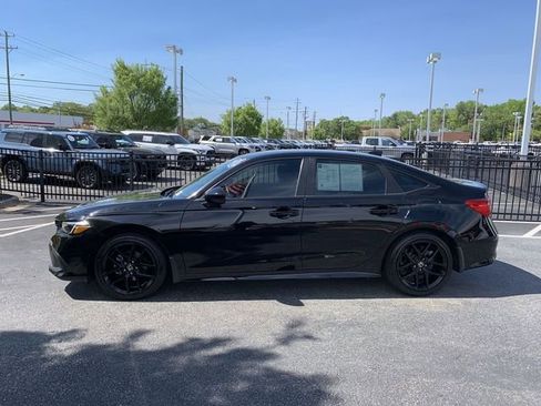 Used 2023 Honda Civic Sport image 5