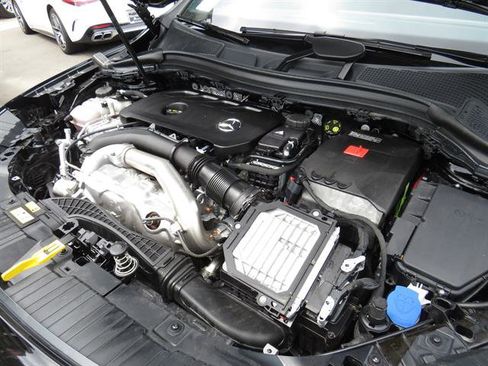 Used 2026 Mercedes-Benz GLA 250 4MATIC image 7