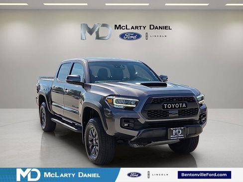 Used 2023 Toyota Tacoma TRD Pro AWD/4WD image 1