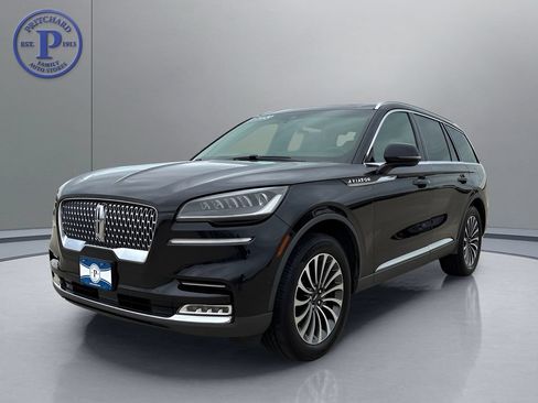 Used 2020 Lincoln Aviator Reserve w/ Equipment Group 201A AWD/4WD image 3
