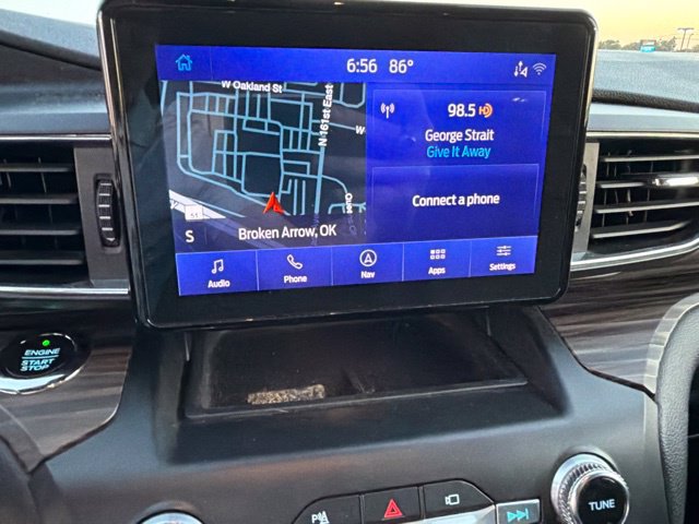 Used 2020 Ford Explorer Limited AWD/4WD image 16