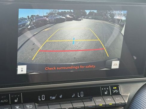 Certified 2025 Toyota Camry SE image 25