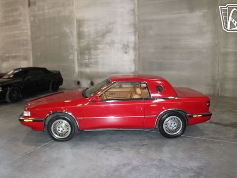 Used 1990 Chrysler TC by Maserati TC image 28