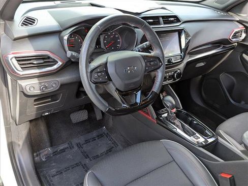 Used 2023 Chevrolet TrailBlazer RS w/ Convenience Package image 10