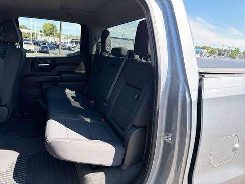 Used 2023 Chevrolet Silverado 1500 Custom AWD/4WD image 24