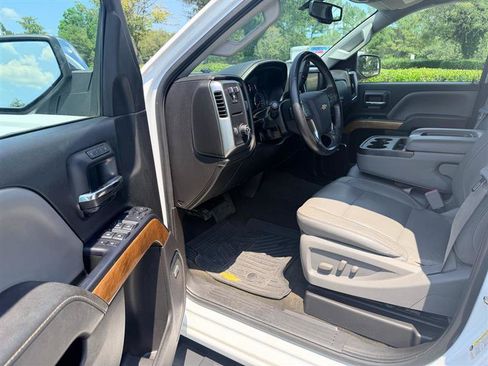 Used 2016 Chevrolet Silverado 2500 LTZ w/ Duramax Plus Package RWD image 8